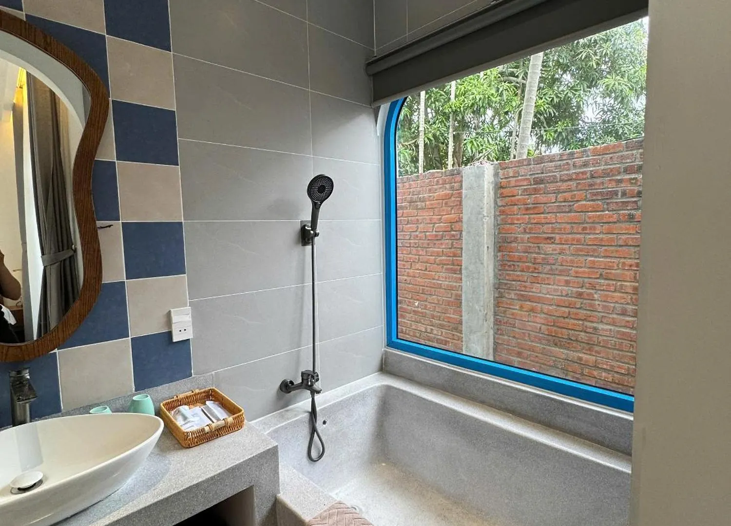 The Linh Coastline Villa Hoi An Hotel